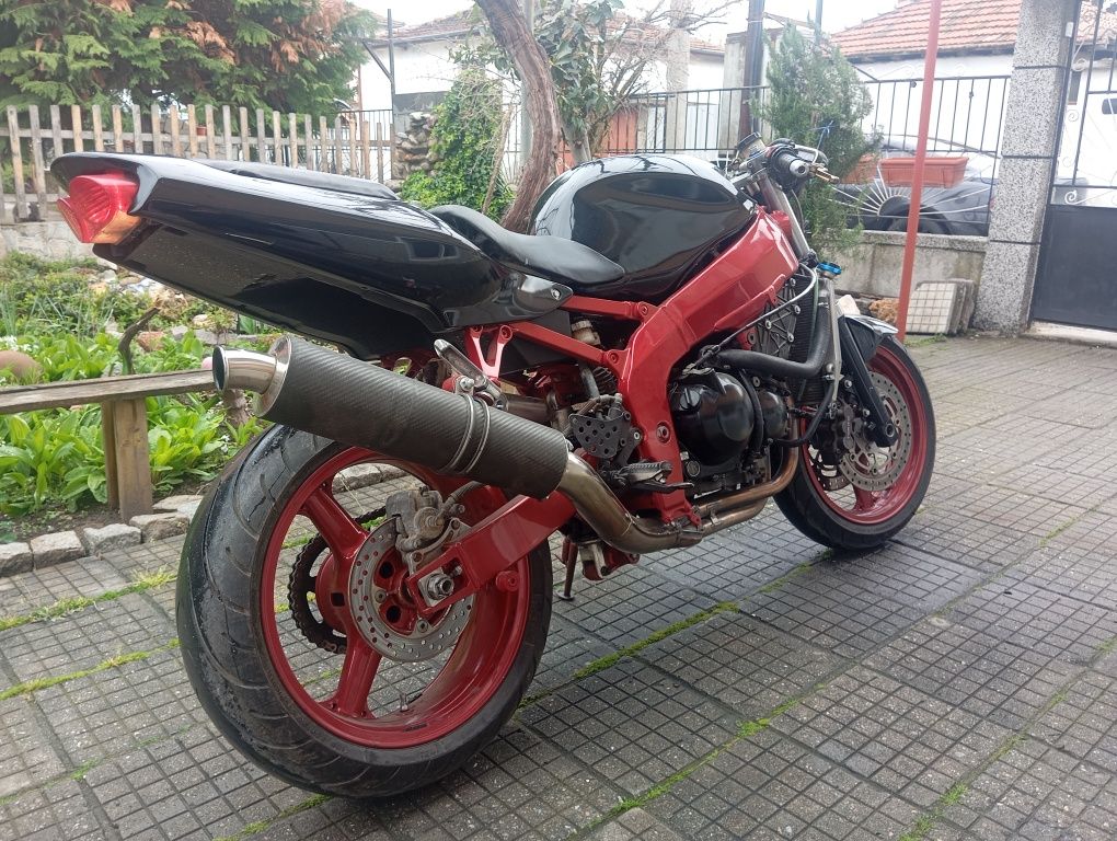 Kawasaki ZX6R 1998 На Части