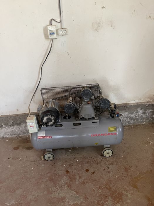 Kanfresor 3pazli 100litr yaxshi holatda kop ishlatilmagan