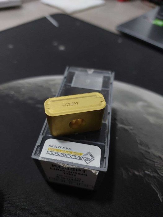 Твердосплавная пластина