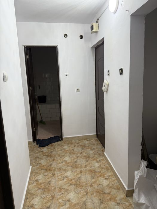 Apartament cu 3 camere, et.3