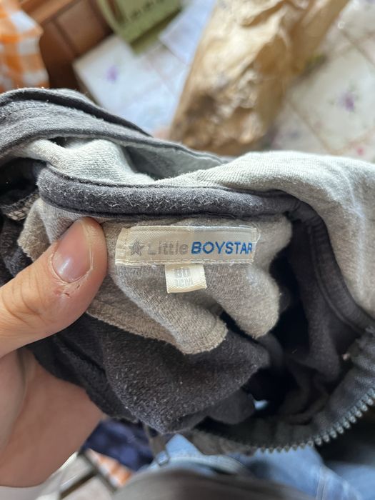 Продавам комплект детски връхни дрехи за момче (1–3 години / 80–98 см)