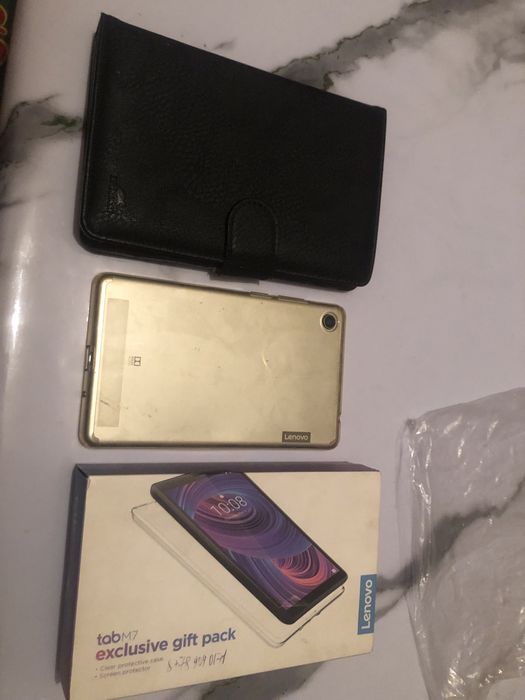 планшет lenovo tam m7