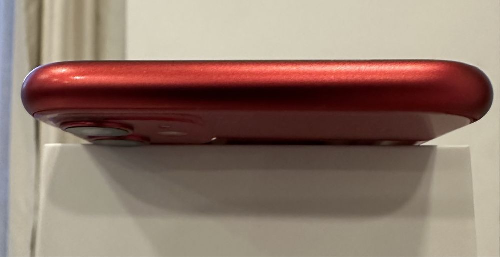 iPhone 11 Red 128Gb