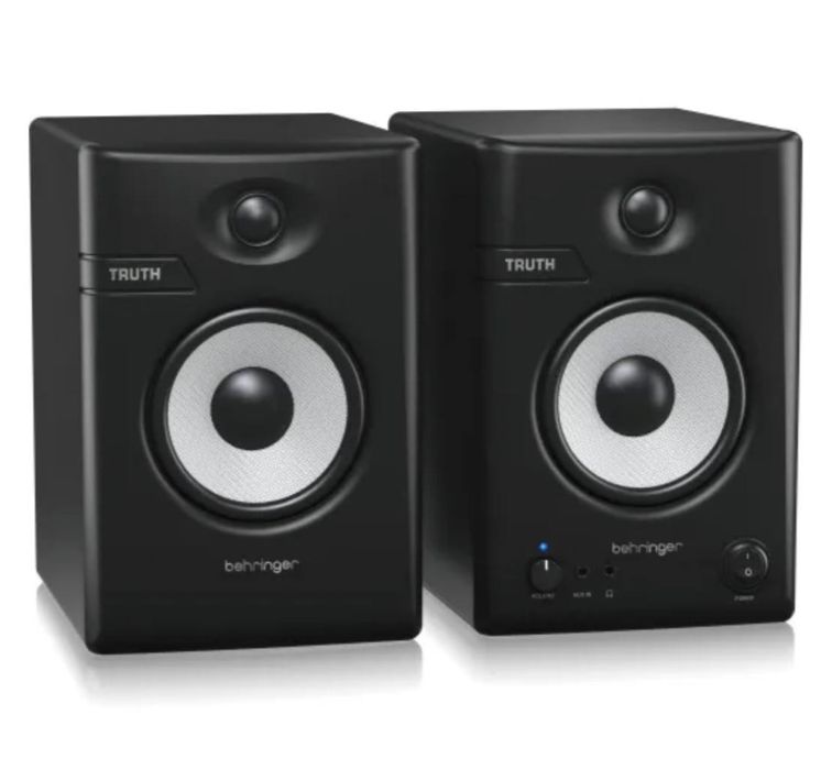 Behringer TRUTH 4.5 BT для студиии