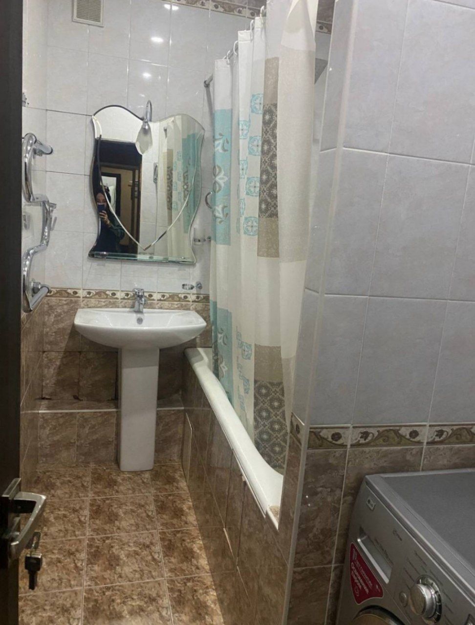Юнусабад 4 кв Универсам