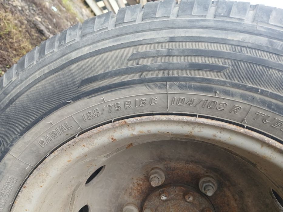 Roti cauciucuri iarna ford transit pe dublu 185/75R16C