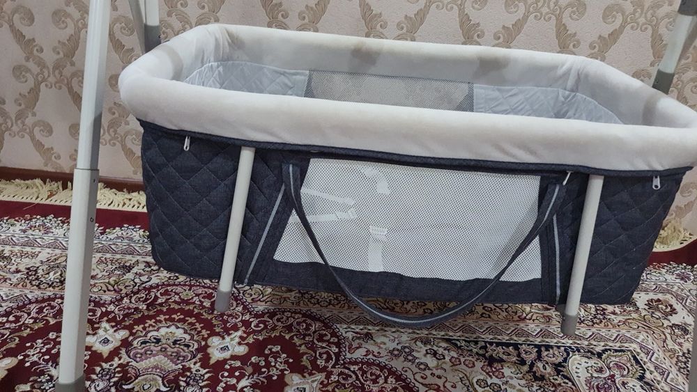 Chaqaloqlar uchun elektron belanchak