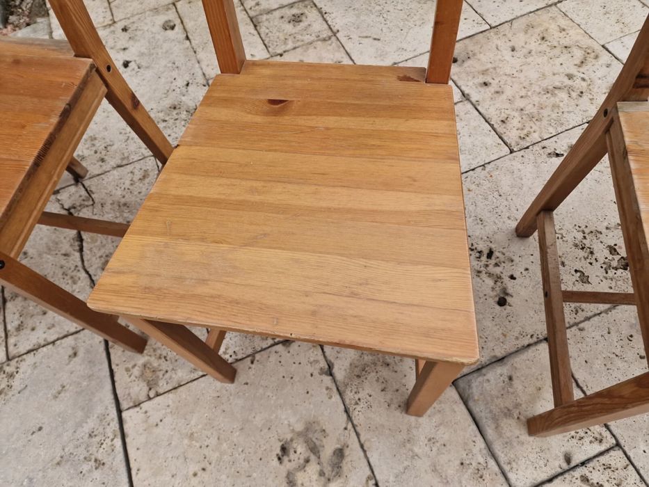 Set 4 scaune IKEA din lemn masiv