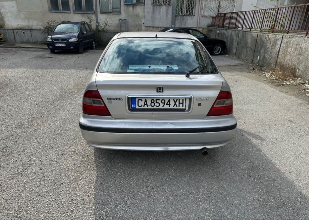 Honda Civic  1,6