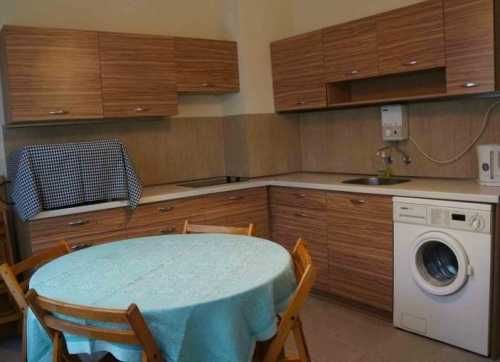 Двустаен имот в Левски В