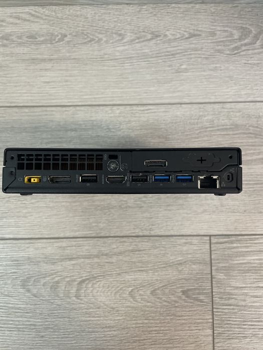 Lenovo ThinkStation P330