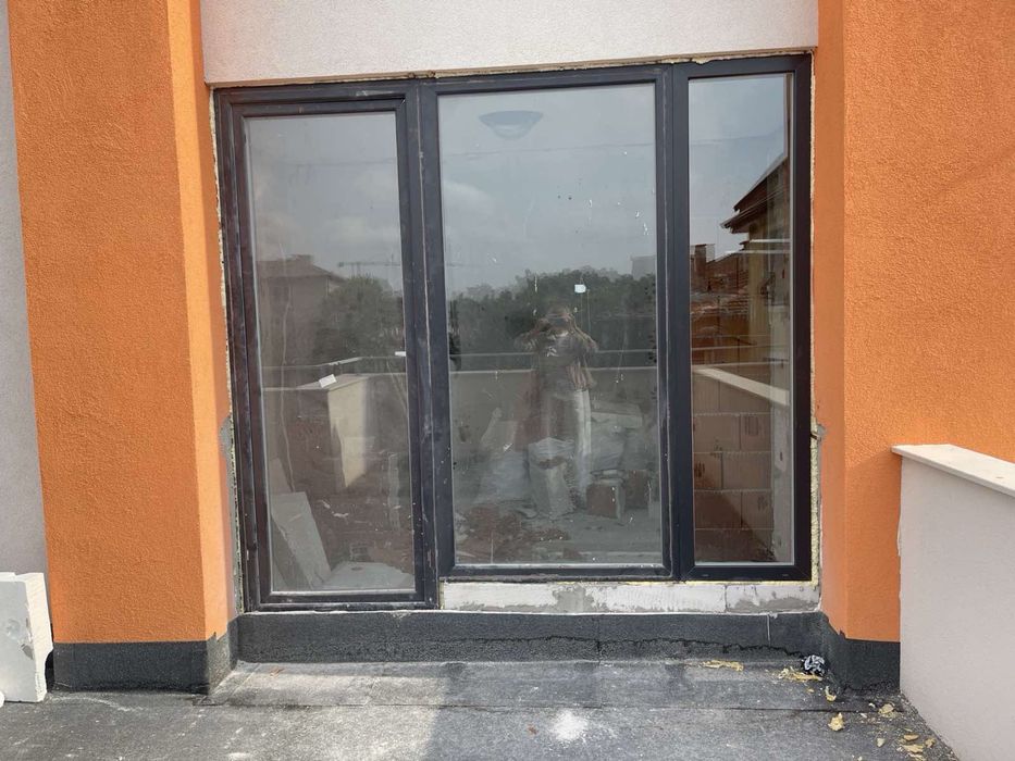 ПВЦ PVC дограма врата 80см - нова