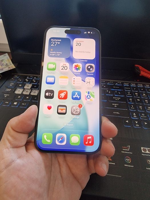 IPHONE 15 PRO Black Titan