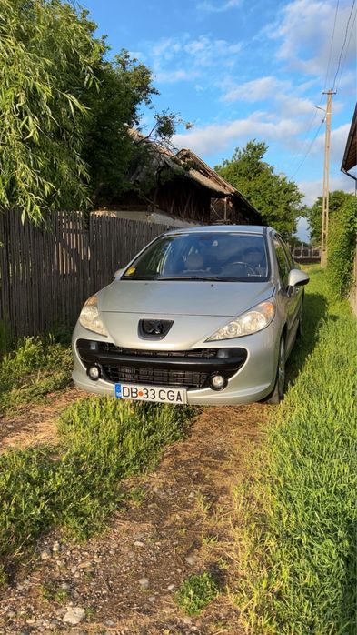 Peugeot 207 1.6 THP an 2008