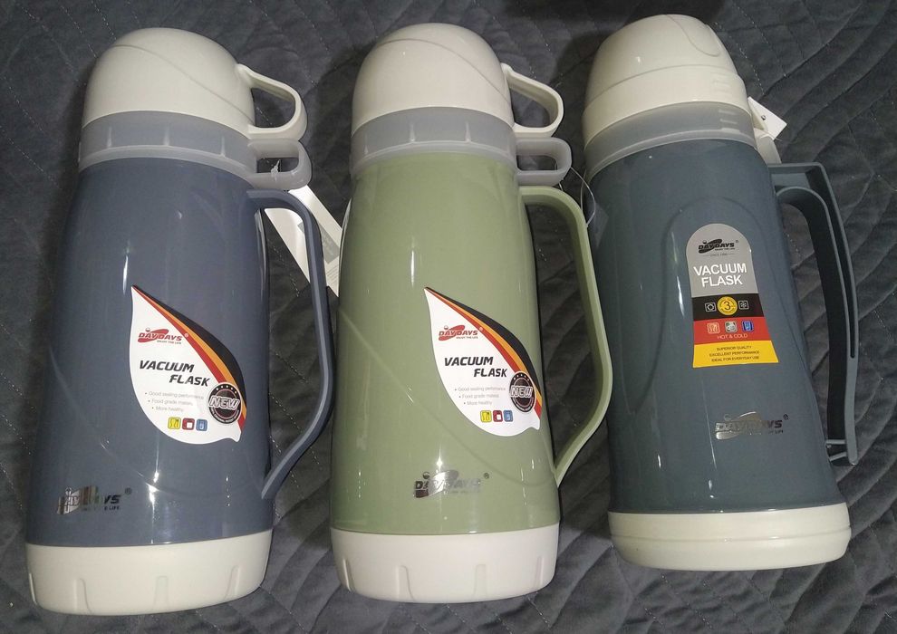 Термос с зеркальной колбой. Объём 1 литр. 2л, 3л. НОВЫЙ. Есть ДОСТАВКА