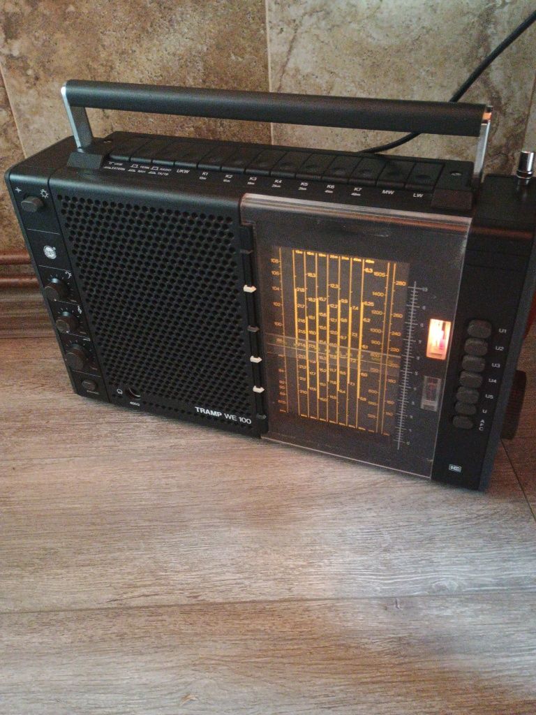 Radio Tramp WE 100