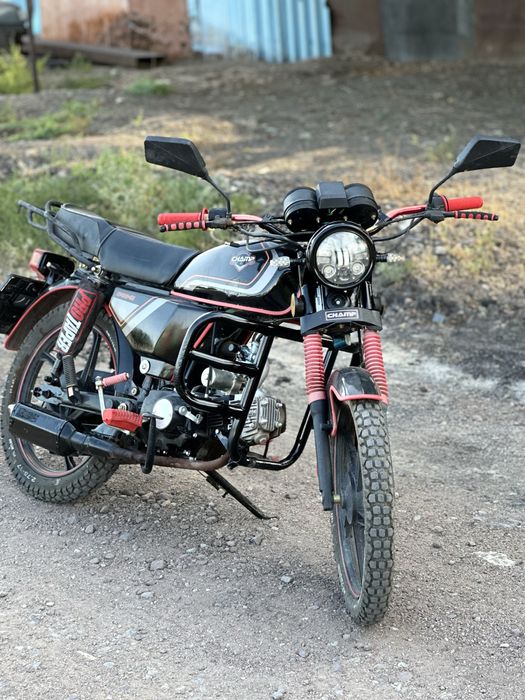 Скутер мотоцикл champ