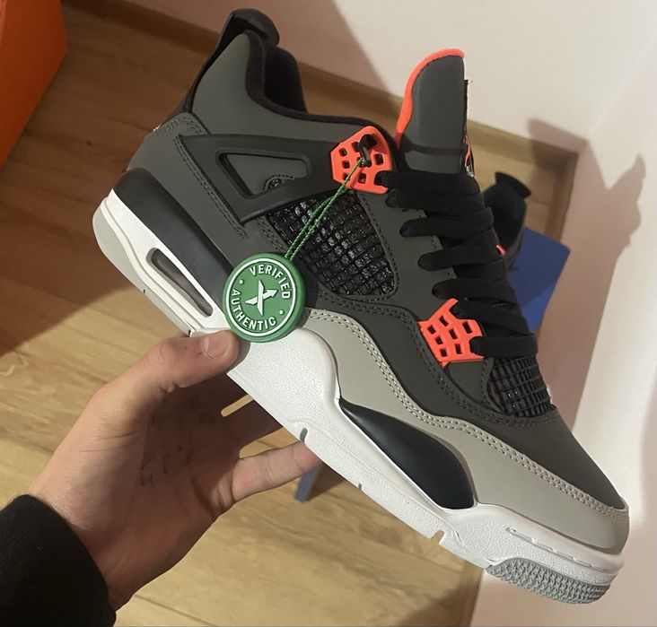 Jordan 4 Infrared