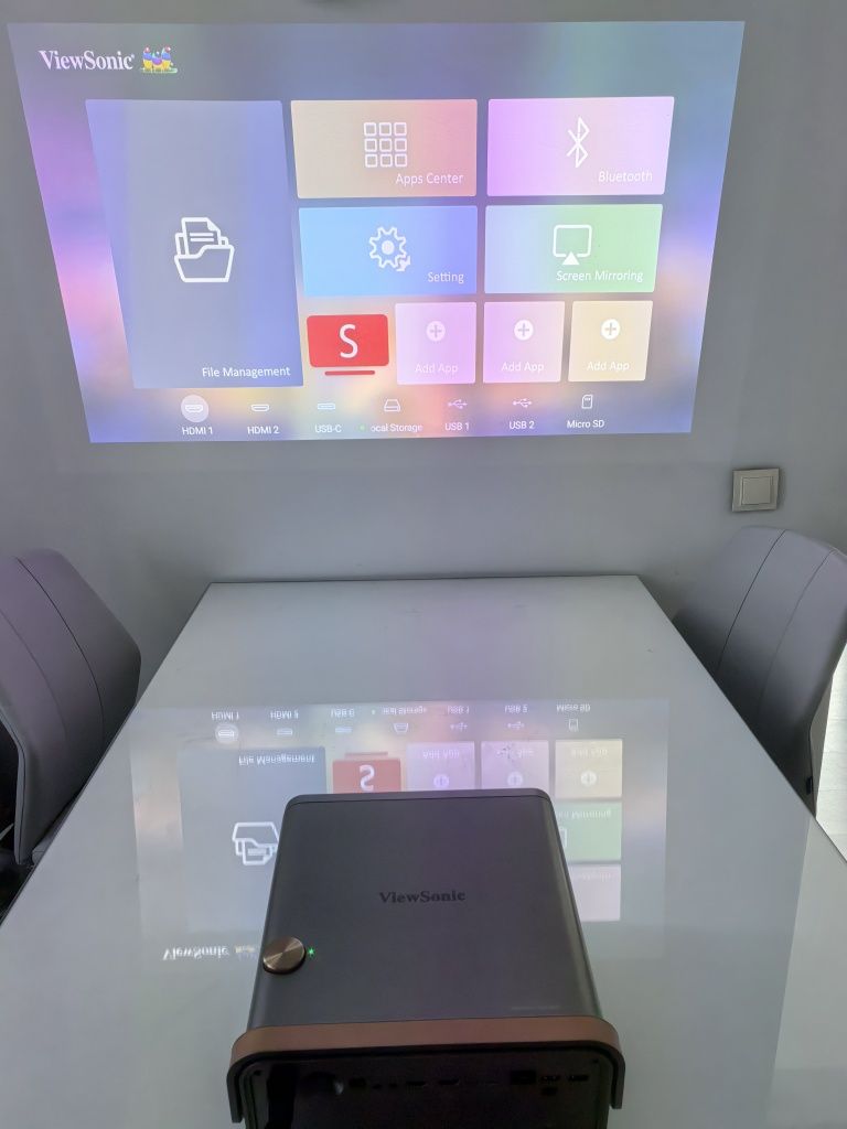 Videoproiector 4K UHD ViewSonic X11-4K cu 80 ore functionare
