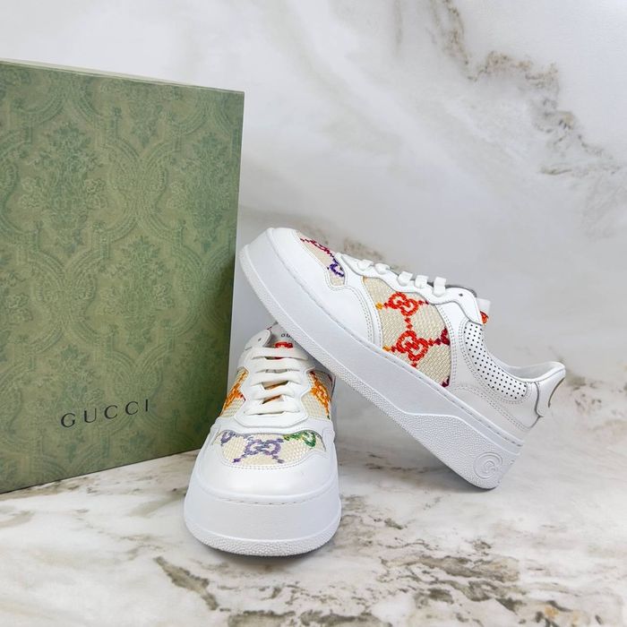 Adidași damă Gucci