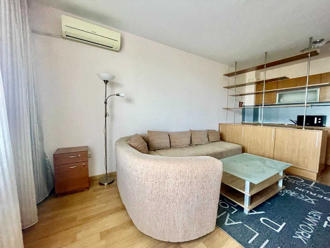 Продава се Двустаен апартамент в Варна, Галата - 84 кв.м за 1405 €/кв.м - Снимка #2