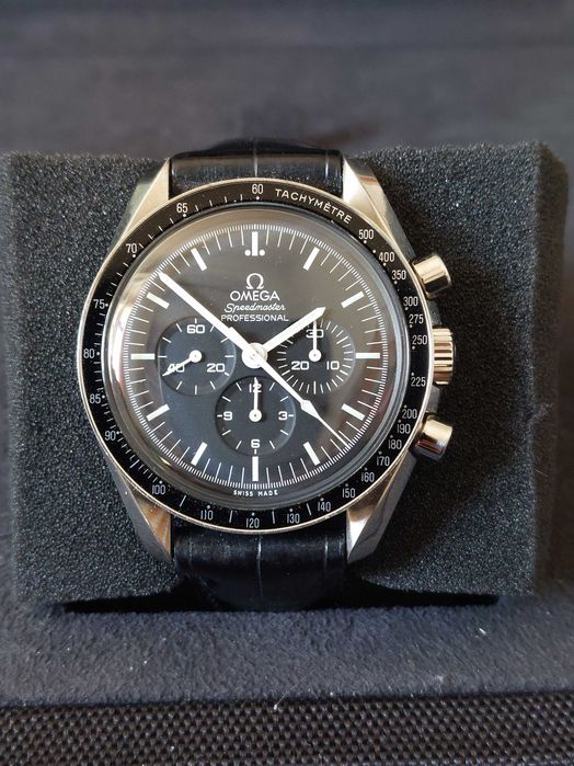 OMEGA Speedmaster Professional Moonwatch Chronograph Hesalite