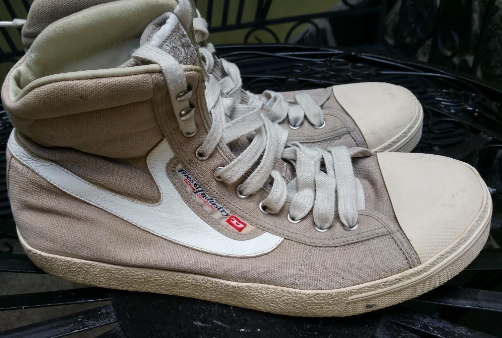 Diesel originali 44
