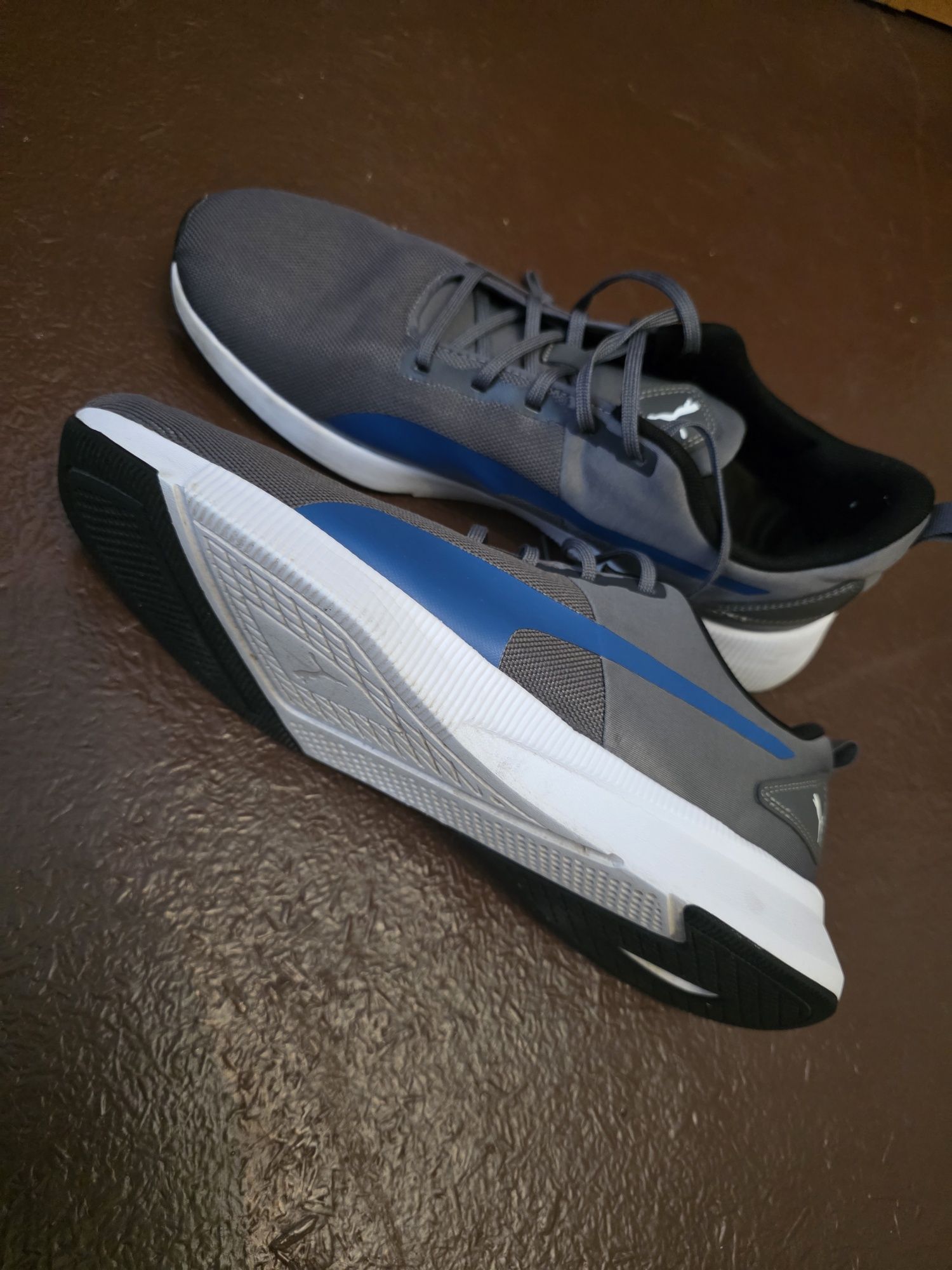 маратонки Puma FLYER Runner