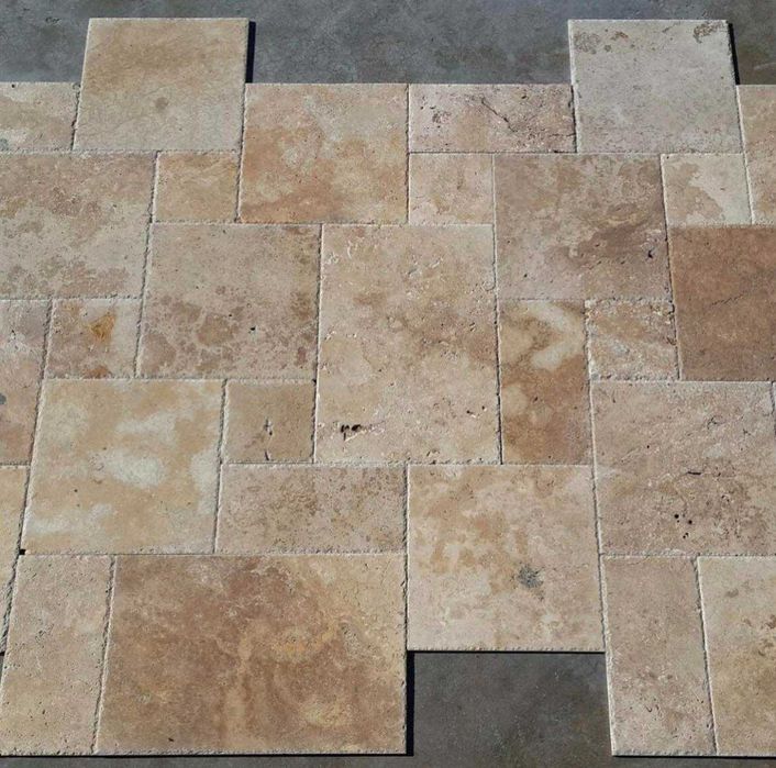 Travertin Versailles -french pattern - margini daltuite