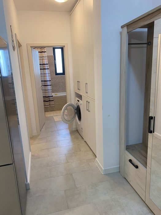 Proprietar, inchiriez apartament 2 camere, zona Giroc