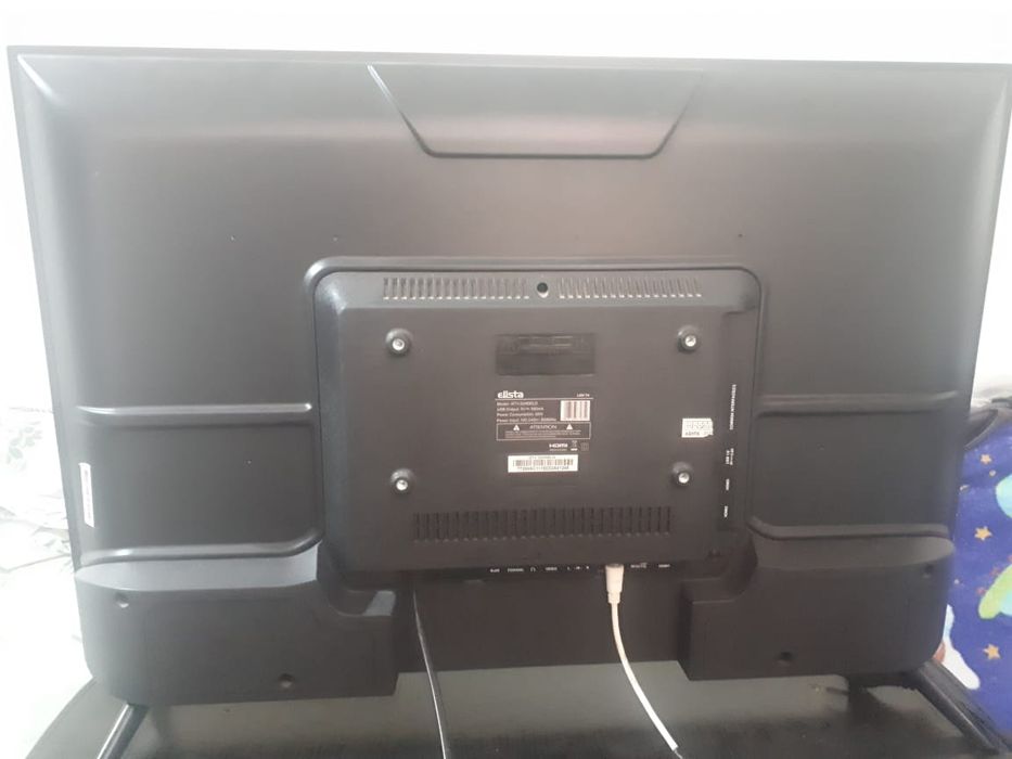 Срочно продаю телевизор