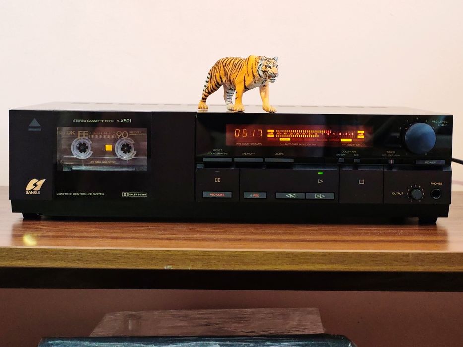 Sansui D-X501. Deck valoros, superb. Estetică de raft. Preț fix !