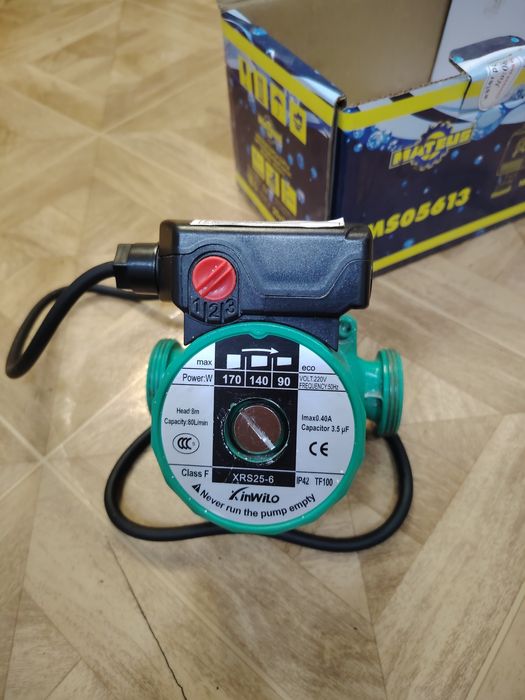 Продам водяной насос