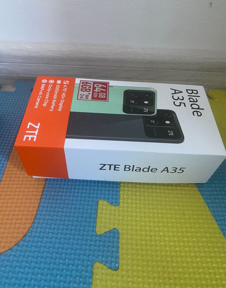Vand pachet de 3 telefoane