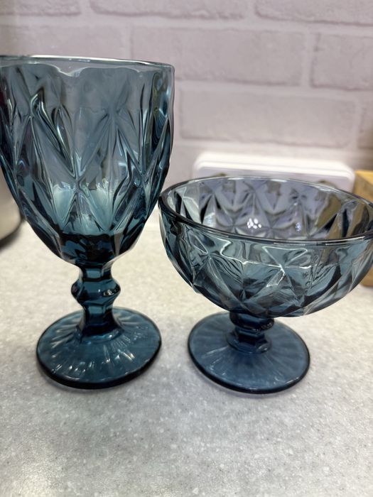 Посуда. Бокалы и креманки