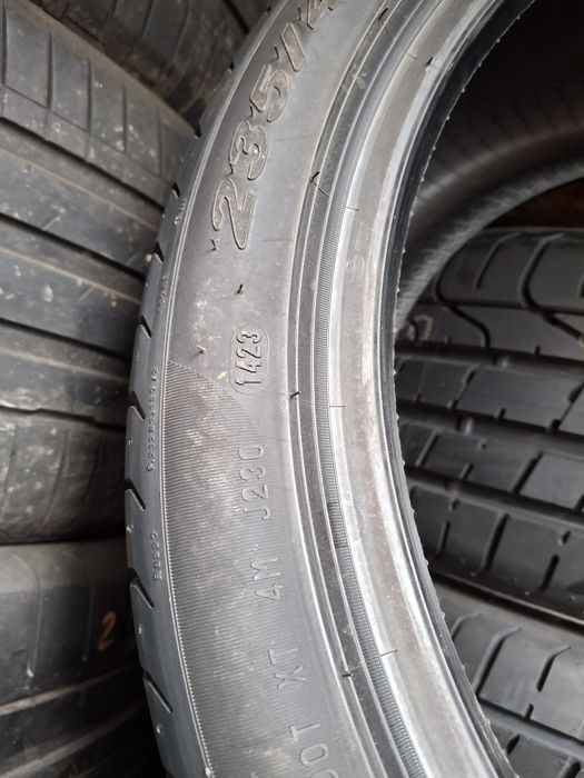 235 40 18 Pirelli 2023 vara NOI