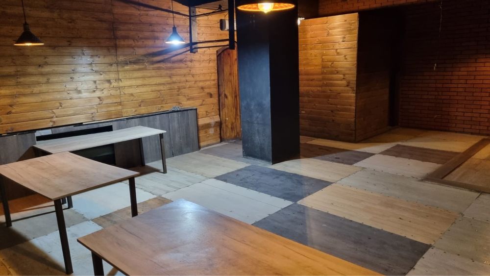 Сдам в аренду отдельно стоящее помещение под любой бизнес.