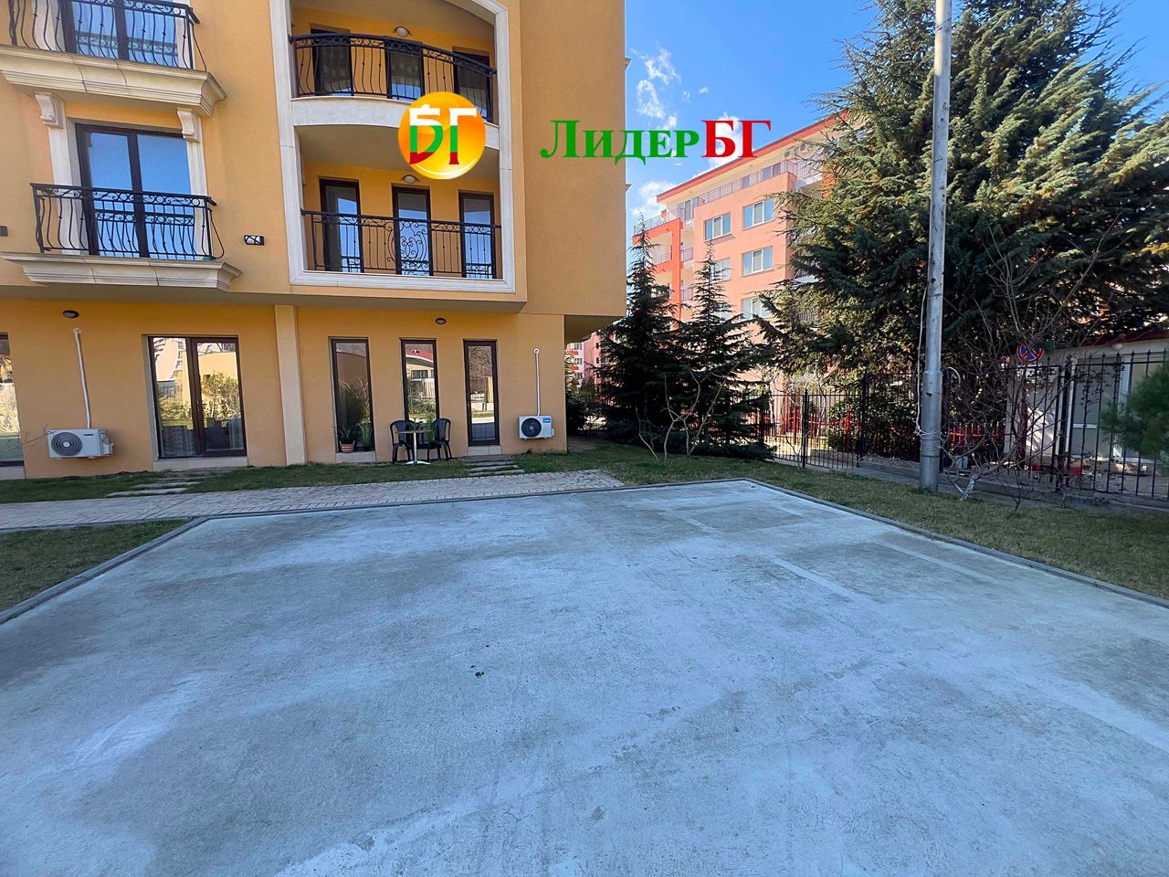 Продава се Едностаен апартамент в к.к. Елените - 42 кв.м за 1667 €/кв.м - Снимка #10