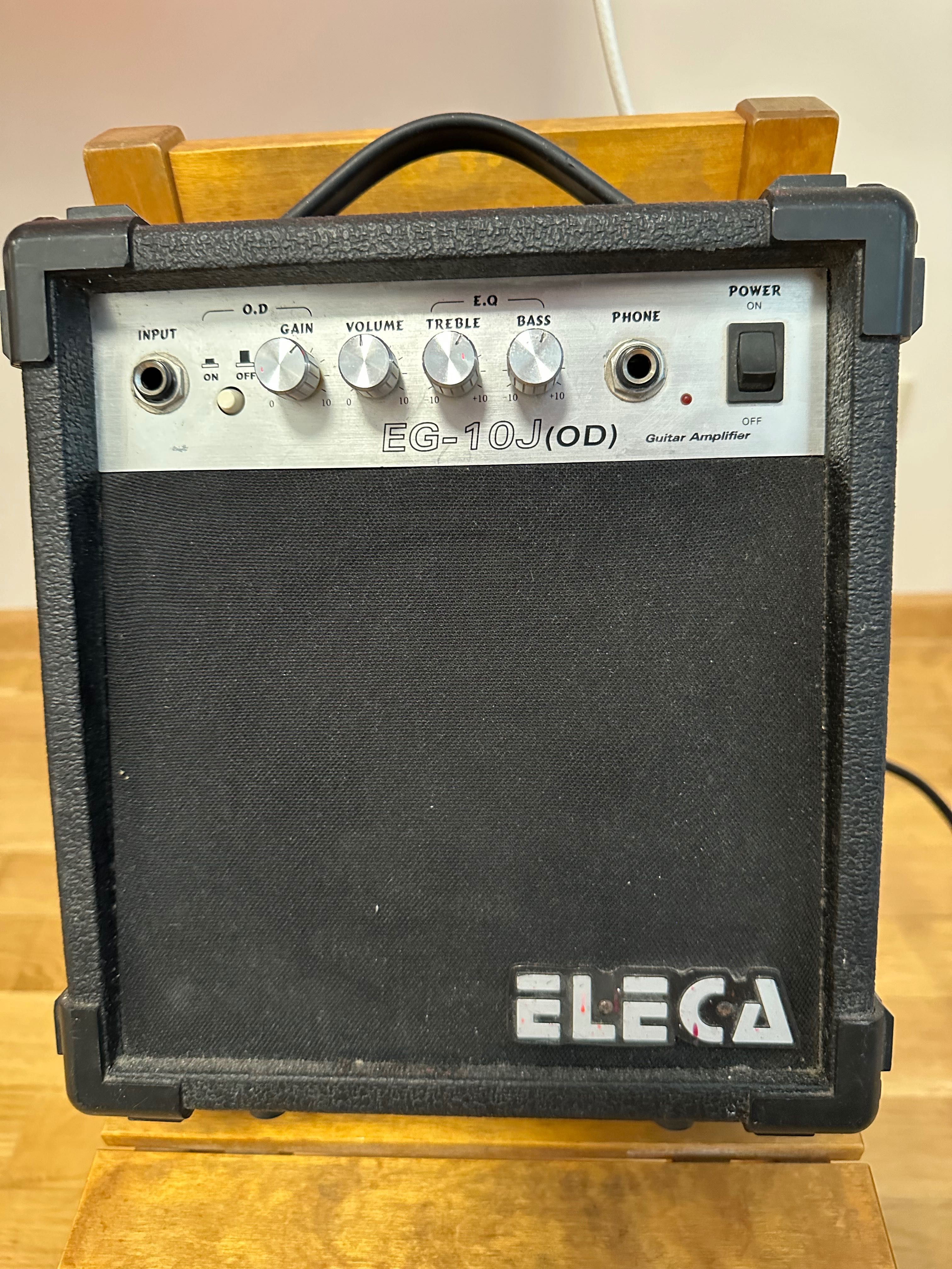 Кубе за китара Eleca