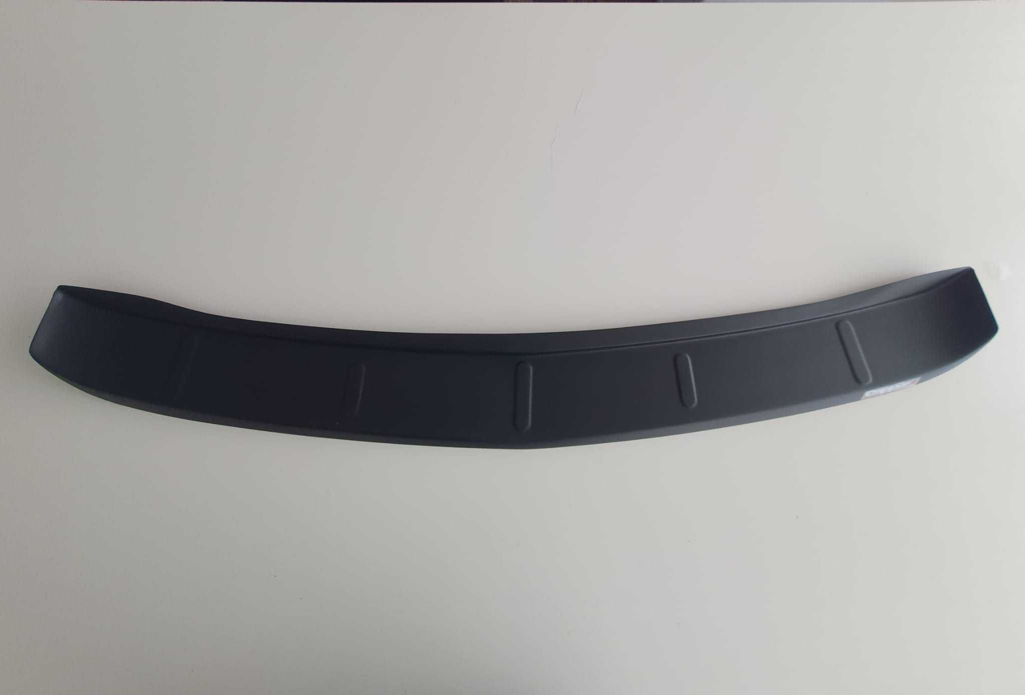 Ornament Protectie portbagaj Opel Astra J Sedane