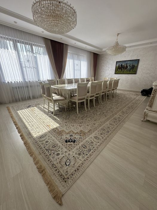 Продам стол со стульями