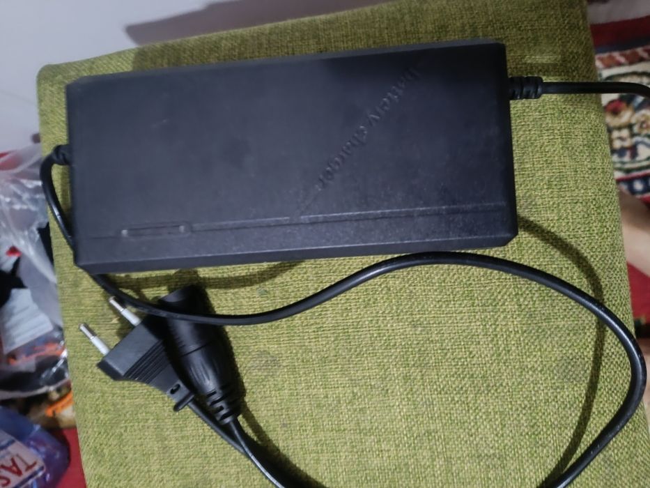 Зарядное устройство для велосипеда