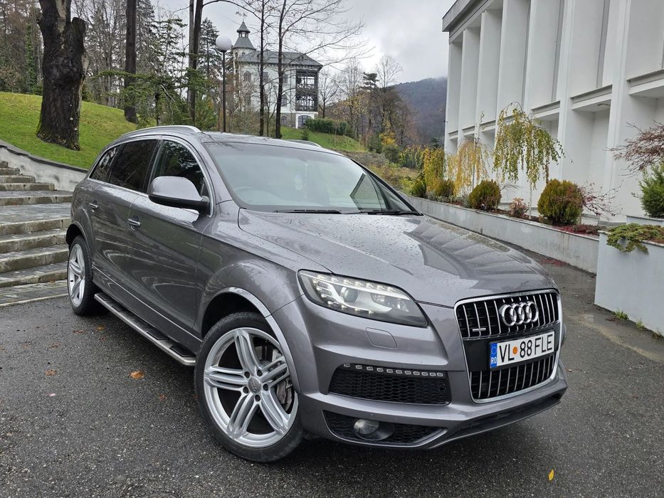 Audi Q7 Audi Q7 3.0 TDI S-Line • 2012 • Automat•7 locuri