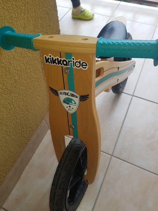 Bicicleta din lemn cu roti gonflabile