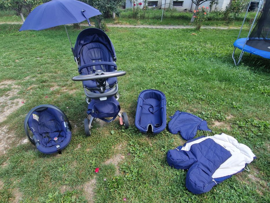 Carucior stokke cu toate accesoriile originale incluse
