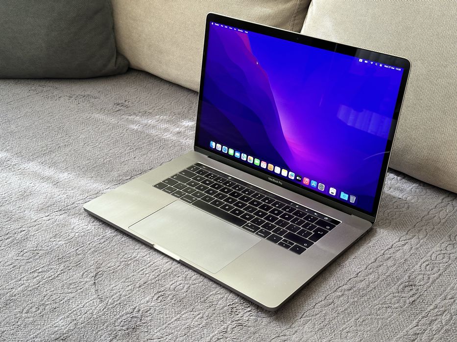 Отличен 15.4’ Core i9/32GB Ram/Macbook Pro 15’ 2019/1TB SSD/Radeon 4GB