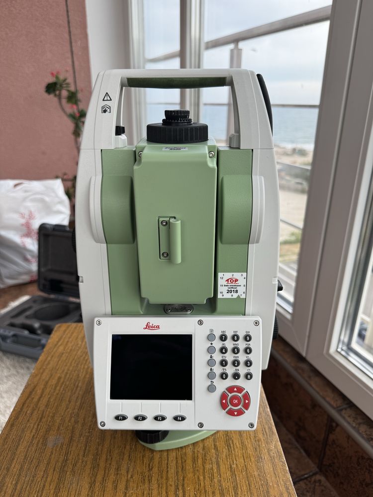 Statie totala Leica TS 09 Plus