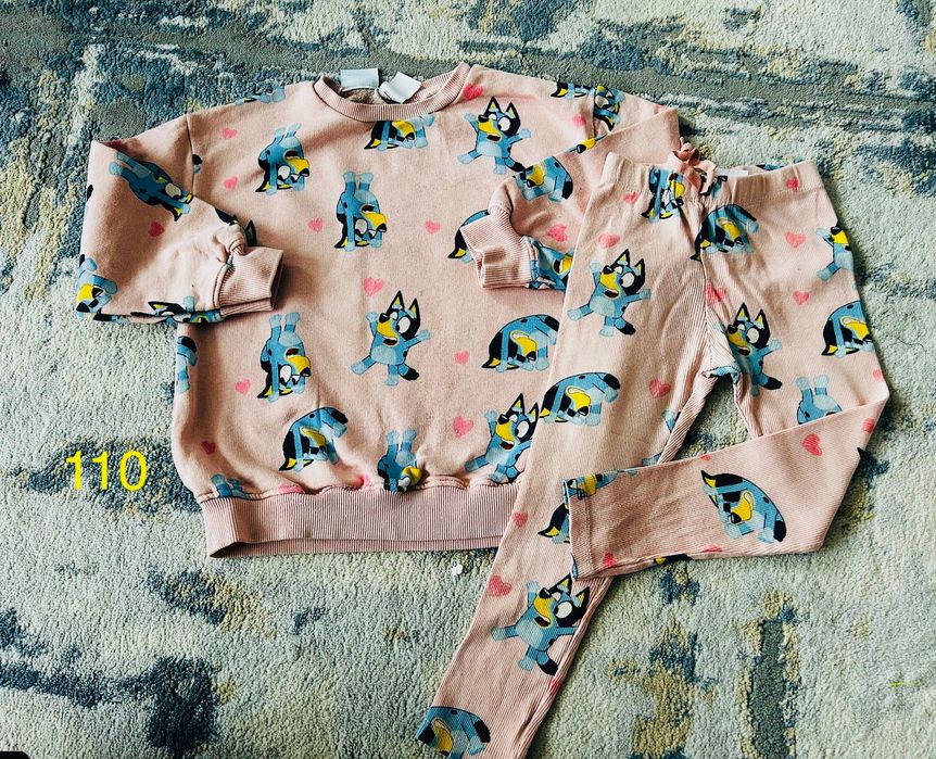 Комплекти 104, 110 размер. Цени от 8 до 18лв. Zara, H&M.