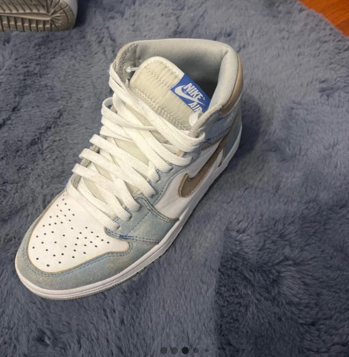 Adidași Jordan 1 High