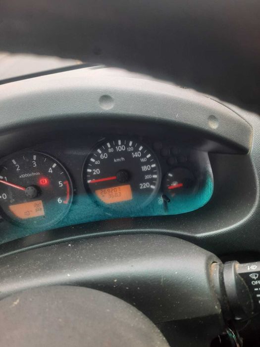 Autoutilitara Nissan Navara